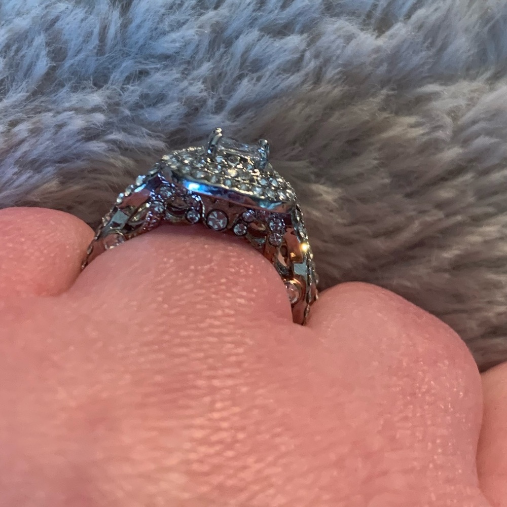 Wedding Ring Set/engagement Set - Picture 6 of 6